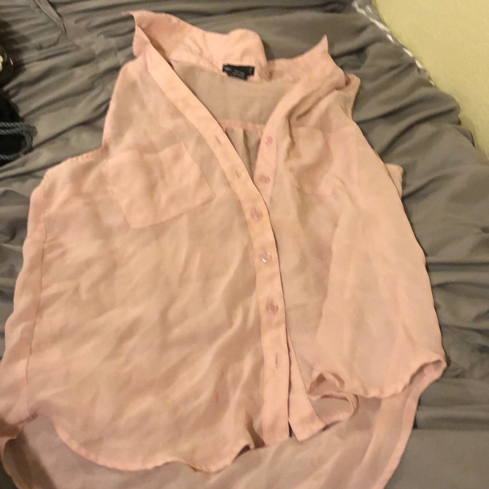 Sleeveless top